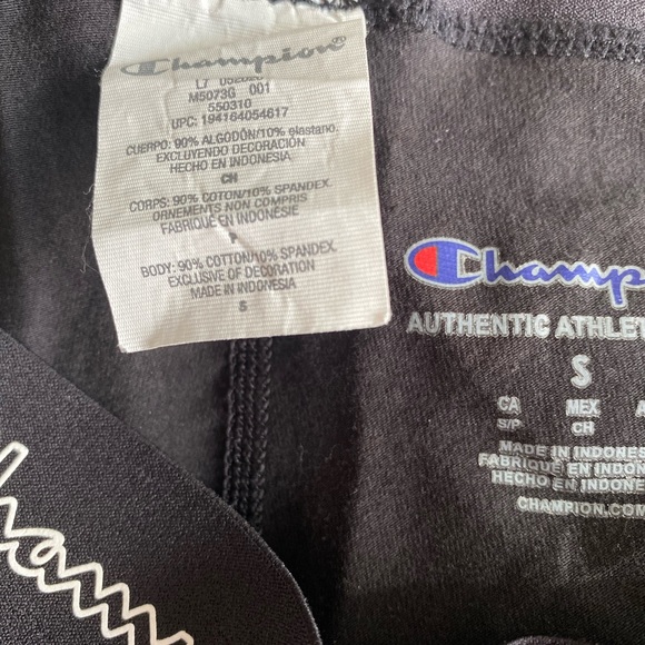 Woman’s black athletic leggings size small by Champion - Picture 9 of 10